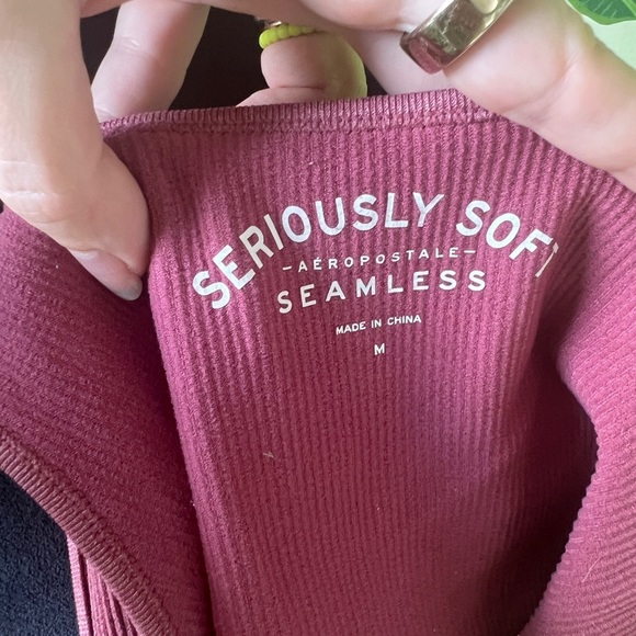 Aeropostale Womens Maroon Ribbed Lettuce Hem Crop Tank Top Medium - Picture 4 of 4